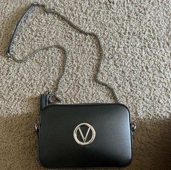 VALENTINO BRAND NEW NEVER USED CROSSBODY BAG - Picture 2 of 2